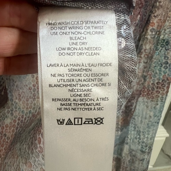 NWT new Anthropologie pilcro shrunken sequin button down shirt multi color XS - Picture 12 of 17